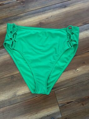 Shade & Shore Kelly Green High-Rise Bikini Bottoms with cut out detail